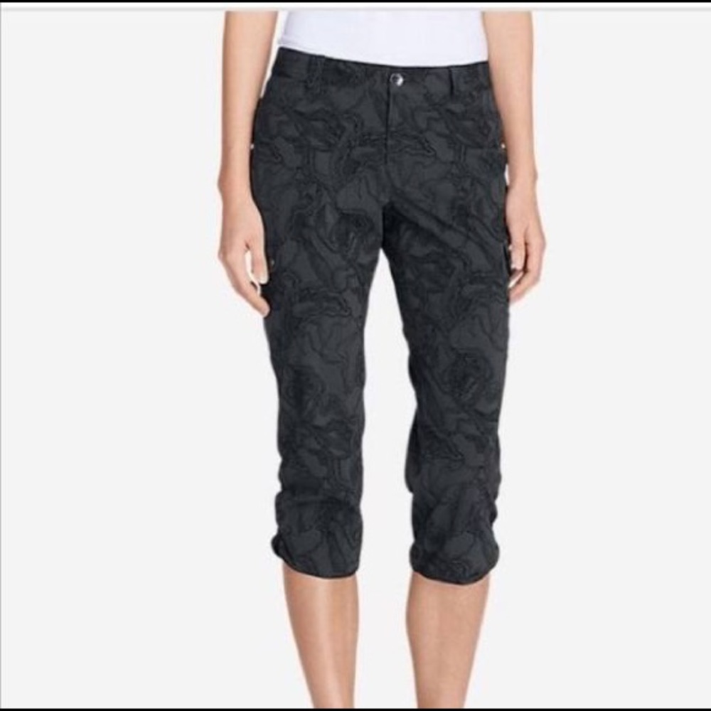 Eddie Bauer hiking capri pants